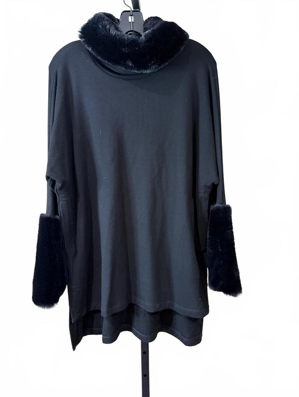 TESS ELLIOTT STUDIO Stella 84 Faux Fur Trimmed Chunky Sweater M
